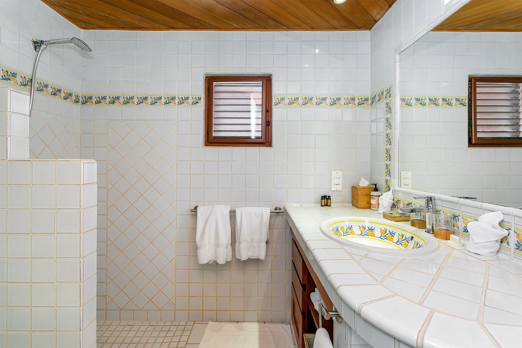 Blue Beach Villa villa photo.